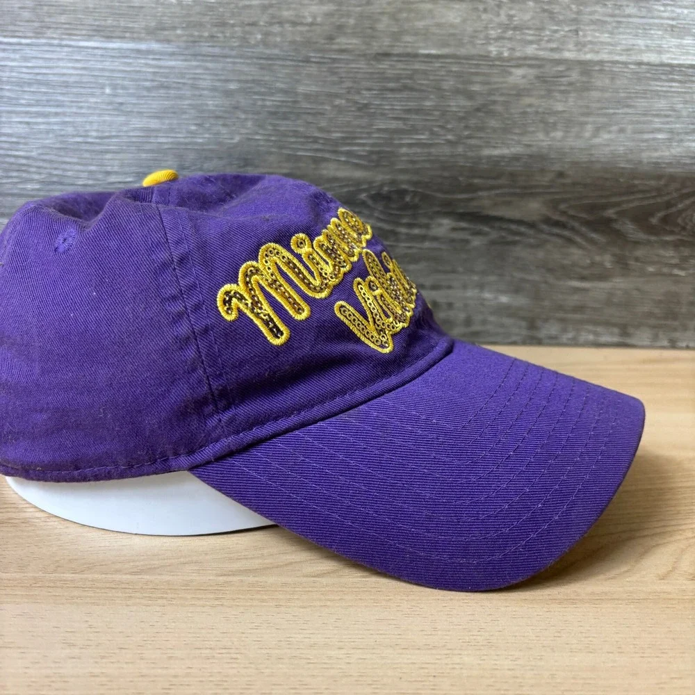 Minnesota Vikings Hat Cap Strap Back Womens Purple NFL Football New Era Ladies